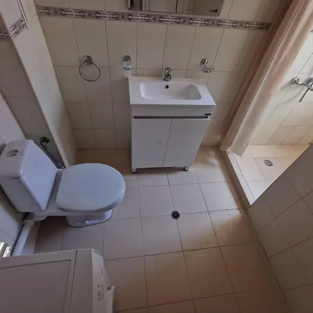 아파트 One-bedroom In